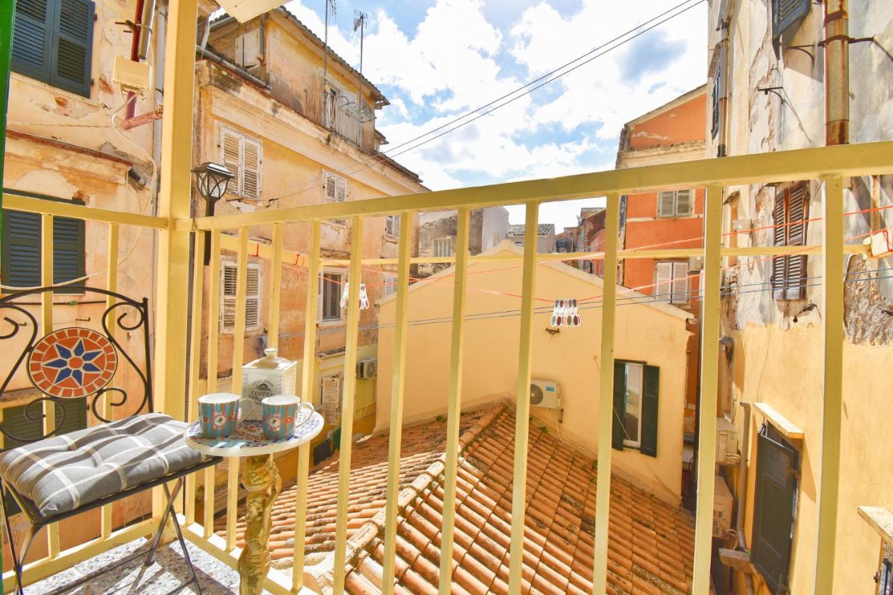 Venetian Well Gallery Apartment In Corfu Old Town 외부 사진