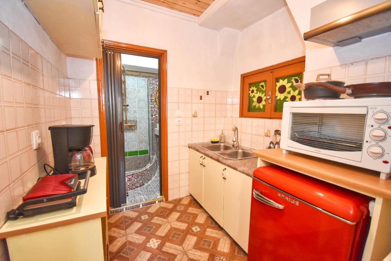 Venetian Well Gallery Apartment In Corfu Old Town 외부 사진
